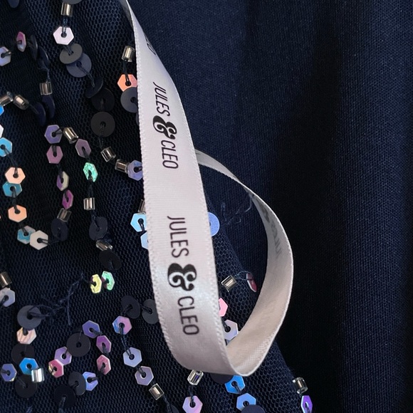 JULES AND CLEO V-Neck Allover Sequin Tank Sheath Dress NWT - 2 - Picture 13 of 15